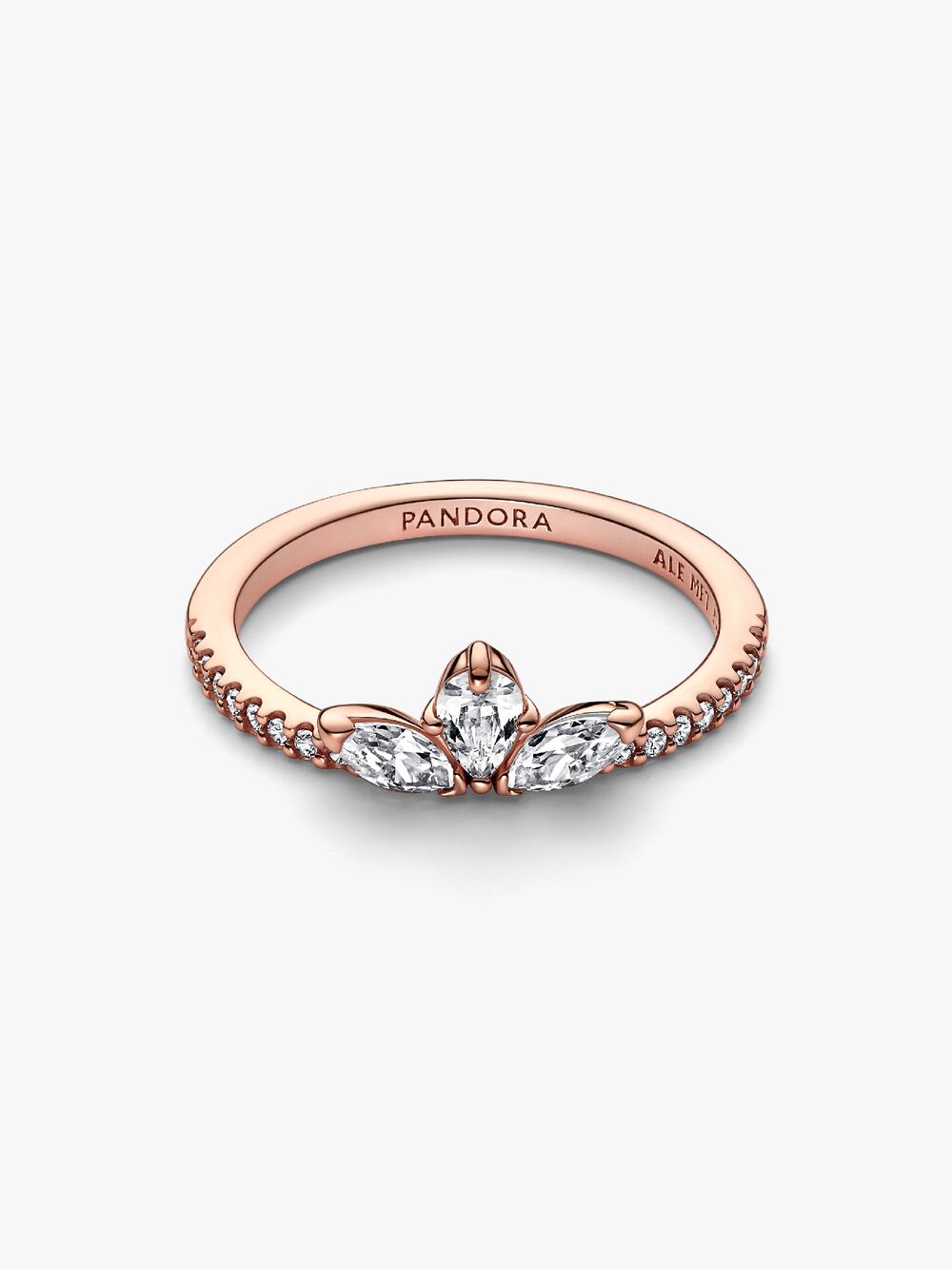 Sparkling Herbarium Cluster Ring